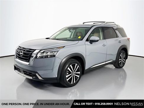 Certified 2024 Nissan Pathfinder Platinum w/ Cargo Package image 1