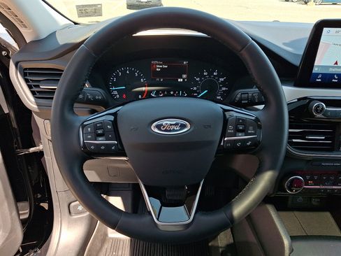 Certified 2022 Ford Escape SE w/ Convenience Package FWD image 22