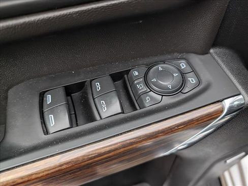 Used 2022 Chevrolet Silverado 3500 High Country w/ Z71 Off-Road Package image 33