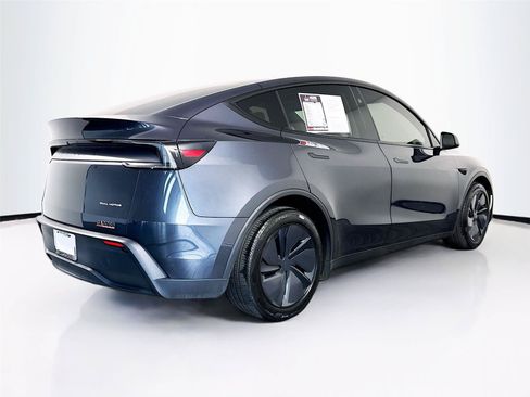 Used 2026 Tesla Model Y Long Range AWD/4WD image 37