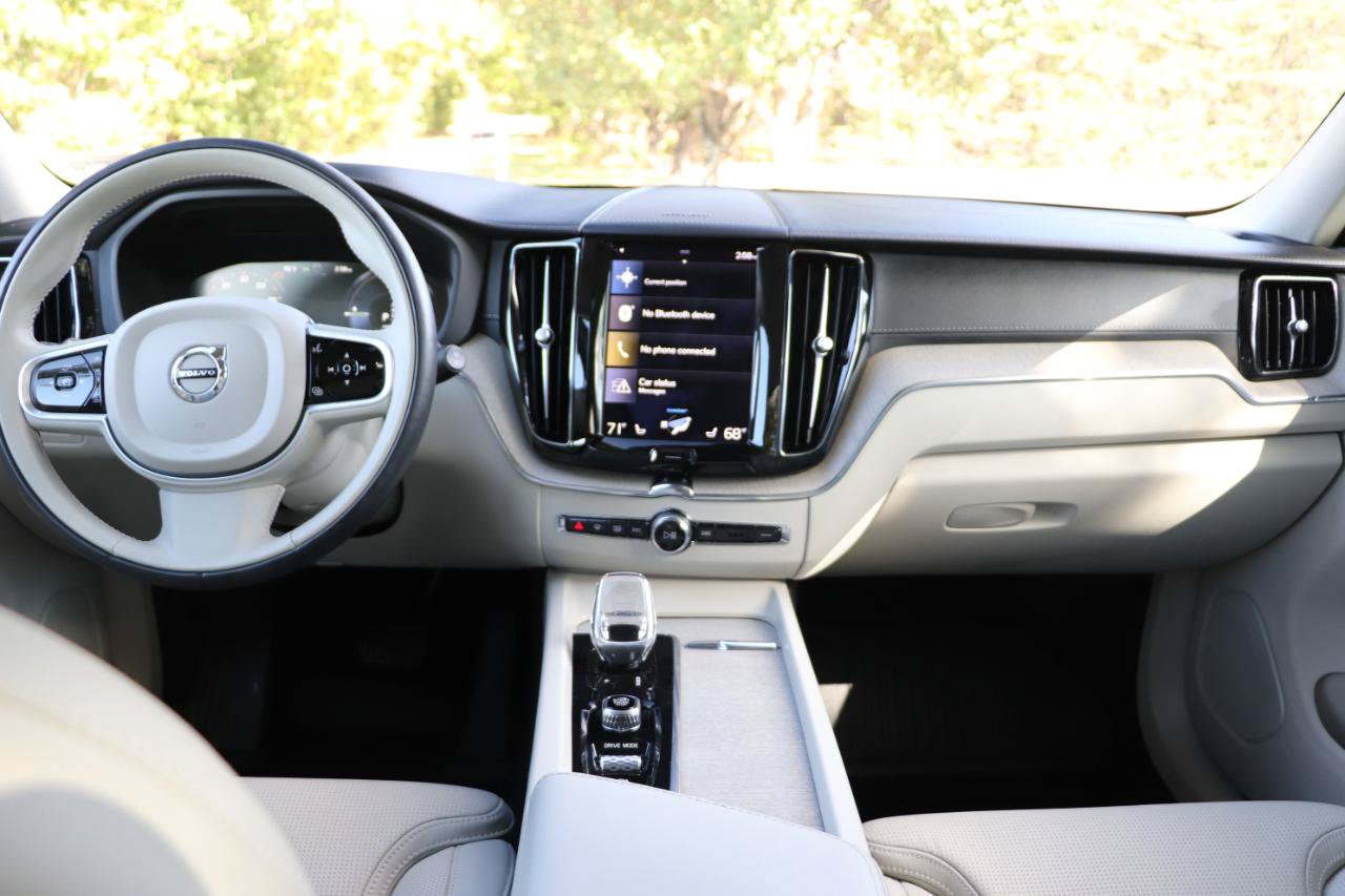 Used 2021 Volvo XC60 T8 Inscription w/ Advanced Package AWD/4WD image 41