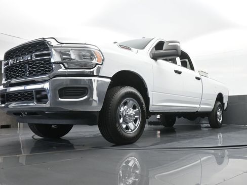 Used 2024 RAM 3500 Tradesman w/ Chrome Appearance Group image 50