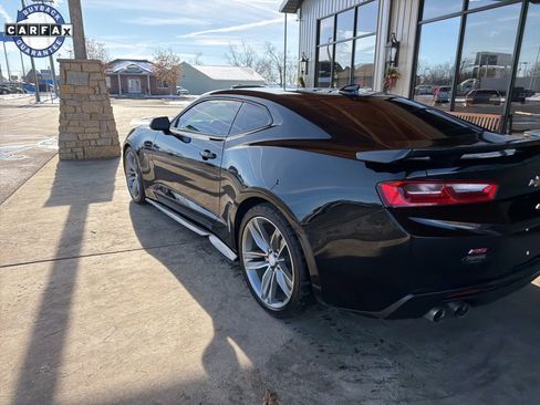 Used 2016 Chevrolet Camaro LT w/ RS Package image 16