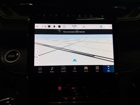 Used 2024 Jeep Grand Cherokee Limited w/ Luxury Tech Group II image 20