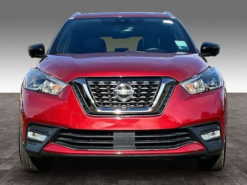 Used 2020 Nissan Kicks SR w/ SR Premium Package image 5