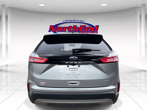 Used 2023 Ford Edge SEL w/ Convenience Package AWD/4WD image 4