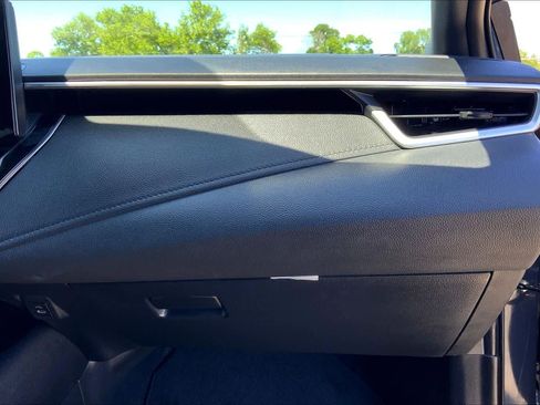 Used 2024 Toyota Corolla SE image 18