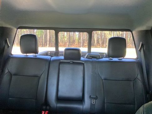 Used 2023 Ford F250 Lariat w/ FX4 Off-Road Package image 34