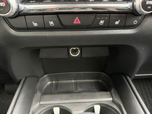Used 2025 MAZDA CX-50 AWD 2.5 S w/ Accent Package image 24