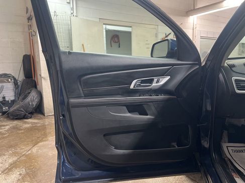 Used 2015 GMC Terrain SLE image 8