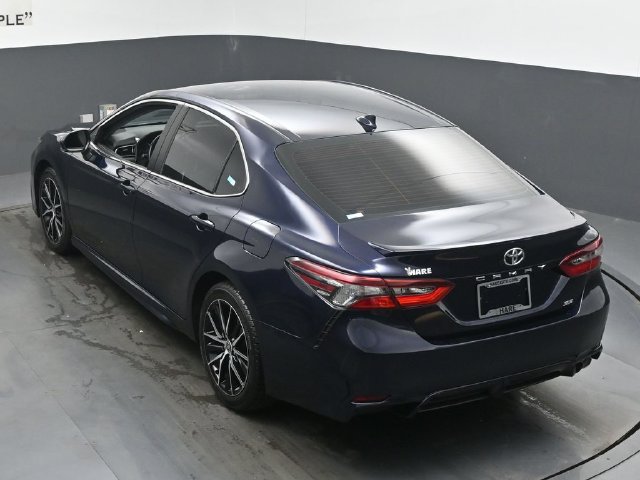 Used 2022 Toyota Camry SE FWD image 44