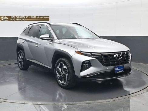 Certified 2024 Hyundai Tucson Limited AWD/4WD image 3