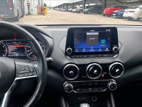 Certified 2022 Nissan Sentra SV image 7