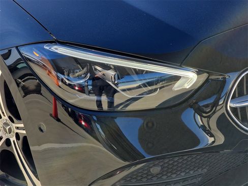 Used 2022 Mercedes-Benz C 300 Sedan image 35
