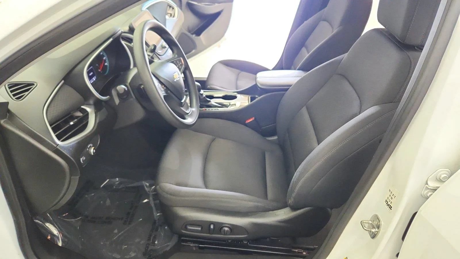 Used 2024 Chevrolet Malibu LT FWD image 14