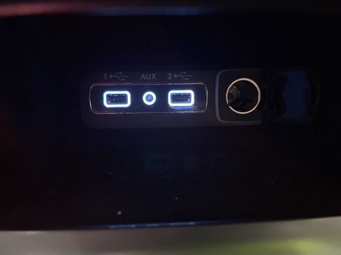 Used 2022 Jeep Grand Cherokee Laredo X image 24