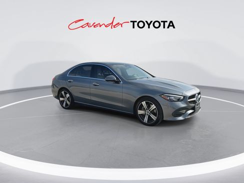 Used 2025 Mercedes-Benz C 300 Sedan image 2
