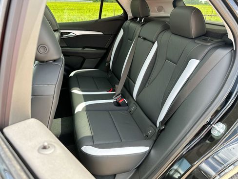 New 2025 Buick Envision Sport Touring image 23