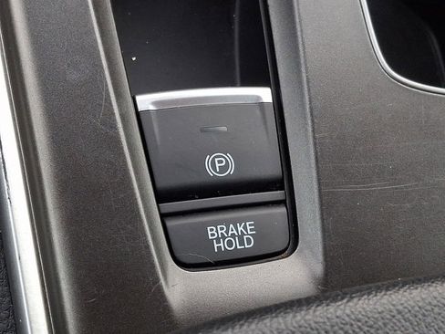 Used 2019 Honda Accord LX image 21