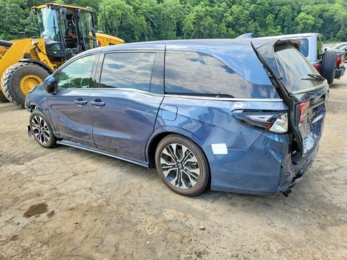 Used 2026 Honda Odyssey Elite image 4