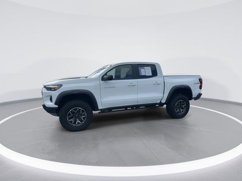 Used 2024 Chevrolet Colorado ZR2 image 5