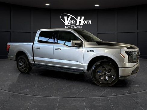 Certified 2024 Ford F150 Lightning Lariat image 42