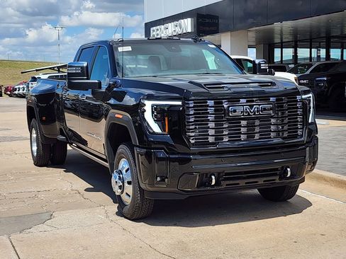 New 2026 GMC Sierra 3500 Denali Ultimate AWD/4WD image 1