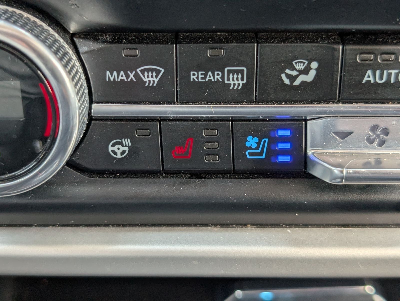 Used 2024 Ford Expedition XLT RWD image 21