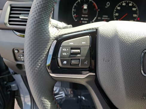 Used 2026 Honda Ridgeline Black Edition image 22
