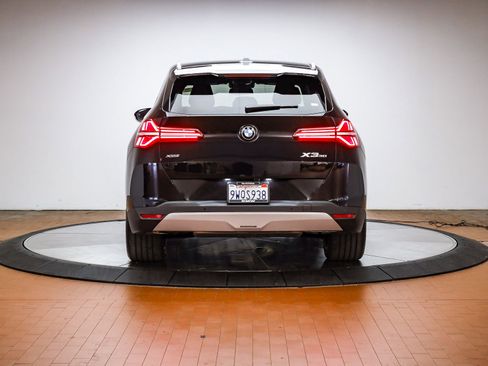 Used 2026 BMW X3 xDrive30 w/ Premium Package image 3