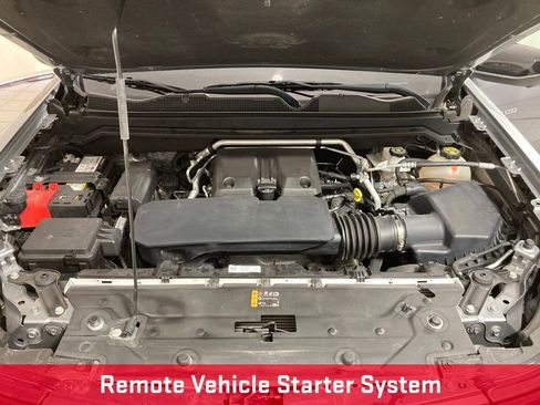 Used 2023 Chevrolet Colorado Z71 w/ Z71 Convenience Package 2 image 31