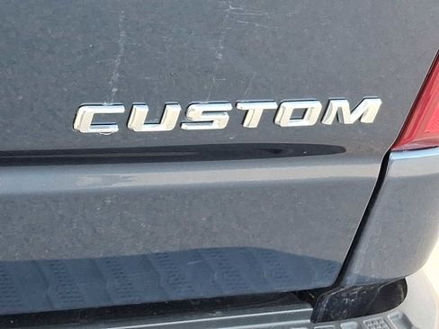 Used 2022 Chevrolet Silverado 1500 Custom image 32