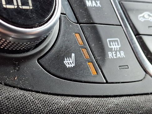 Used 2023 Chevrolet Malibu LT FWD image 24