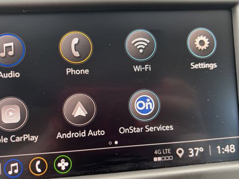 Used 2024 Chevrolet Equinox LT w/ LPO, Floor Liner Package image 11