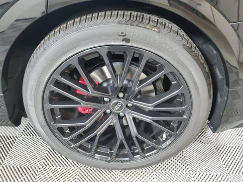New 2026 Audi SQ8 Prestige AWD/4WD image 10