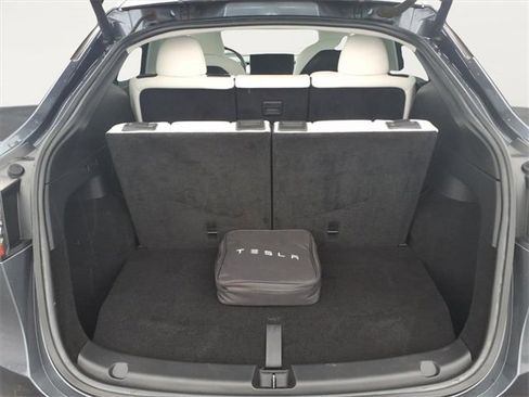 Used 2021 Tesla Model Y Long Range image 26