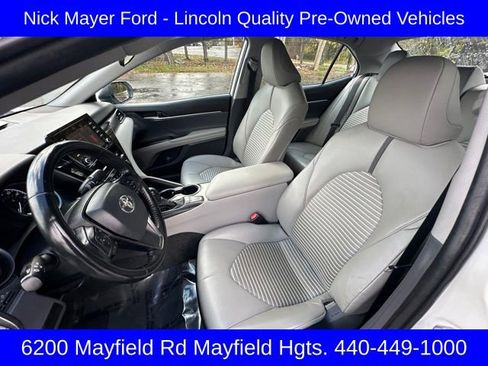 Used 2023 Toyota Camry SE image 19