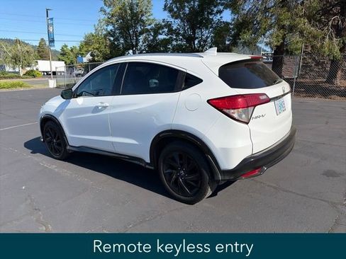 Used 2022 Honda HR-V Sport image 3