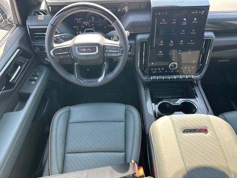 New 2026 GMC Yukon XL AT4 w/ AT4 Premium Plus Package image 25