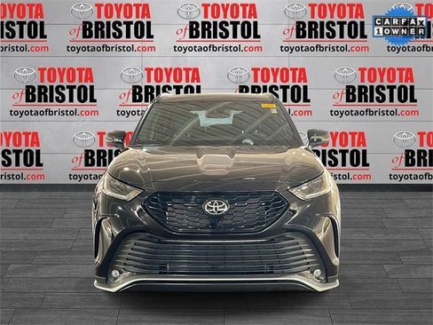 Used 2025 Toyota Highlander XSE image 9