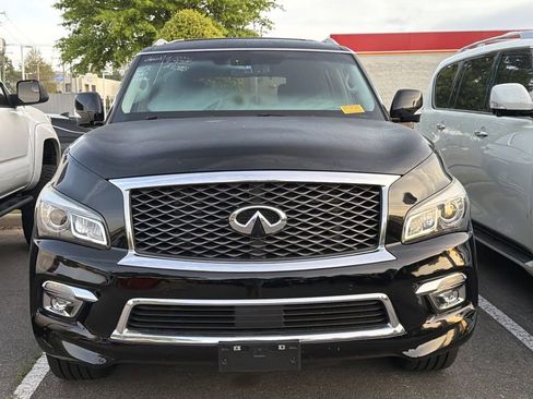 Used 2016 INFINITI QX80 Luxe w/ 22" Wheel Package image 2