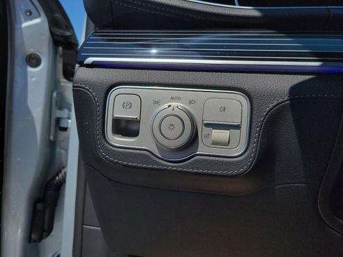 New 2026 Mercedes-Benz GLE 53 AMG 4MATIC image 18