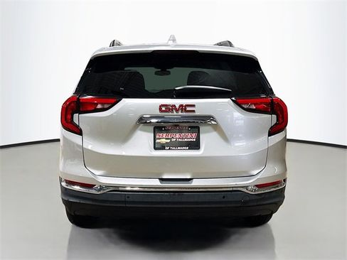 Used 2018 GMC Terrain SLE w/ Driver Convenience Package image 8