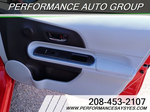 Used 2013 Toyota Prius C Two image 11