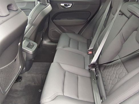 New 2026 Volvo XC60 B5 Plus w/ Protection Package Premier AWD/4WD image 17