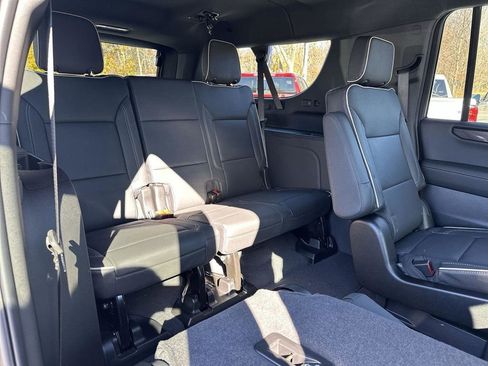 New 2026 GMC Yukon XL Elevation w/ LPO, Floor Liner Package AWD/4WD image 13