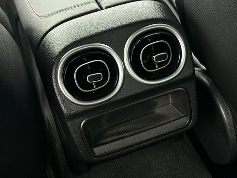 Certified 2023 Mercedes-Benz C 300 Sedan image 30