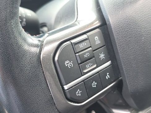 Used 2023 Ford Expedition Limited AWD/4WD image 18