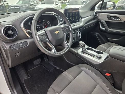 Used 2024 Chevrolet Blazer LT w/ Convenience Package FWD image 13