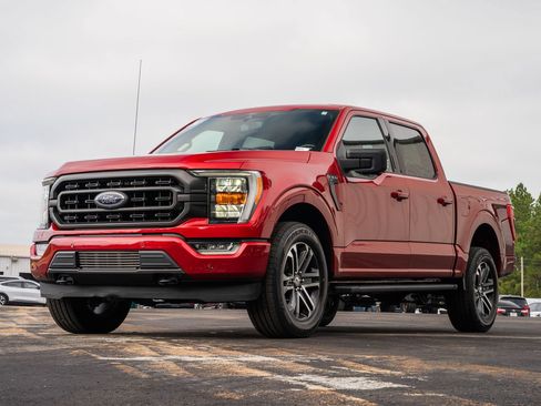 Certified 2021 Ford F150 XLT w/ Equipment Group 302A High AWD/4WD image 3